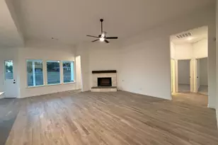 31 Roosevelt Ln, Valley View, TX 76272 - Photo 5