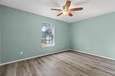 302 W Decatur Street, Chico, TX 76431 - Photo 27