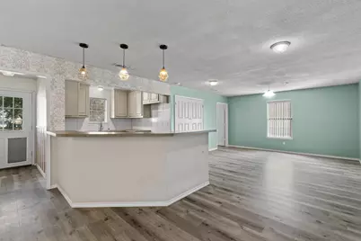 302 W Decatur Street, Chico, TX 76431 - Photo 15