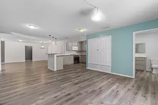 302 W Decatur St, Chico, TX 76431 - Photo 19