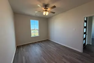 60 Zion Wy, Valley View, TX 76272 - Photo 5