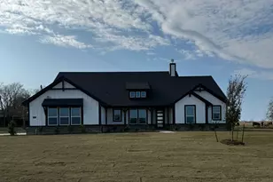 60 Zion Wy, Valley View, TX 76272 - Photo 1