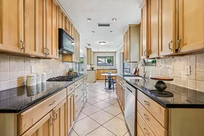 6631 Fireflame Drive, Dallas, TX 75248 - Photo 9