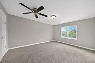 4118 Burning Tree Ln, Garland, TX 75042 - Photo 9