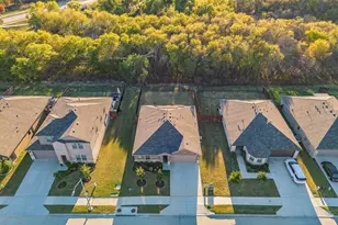 16501 White Fish Ln, Justin, TX 76247 - Photo 35