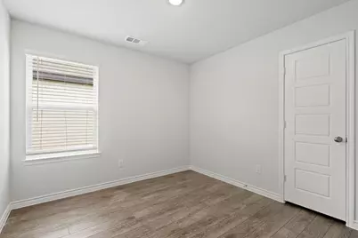 1603 Romans Road, Ennis, TX 75119 - Photo 17