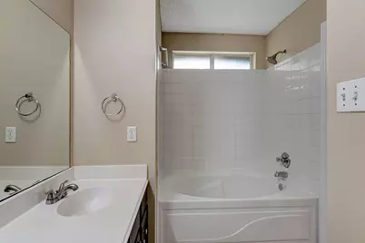 1451 Morrison Drive, Fort Worth, TX 76112 - Photo 17