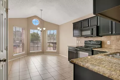 1451 Morrison Drive, Fort Worth, TX 76112 - Photo 9