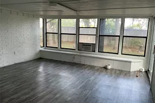 4715 Lester Dr, Arlington, TX 76016 - Photo 5