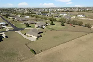 5501 Littlefield Dr, Dish, TX 76247 - Photo 37