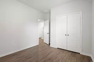 9225 Union Pacific Dr, Fort Worth, TX 76036 - Photo 17