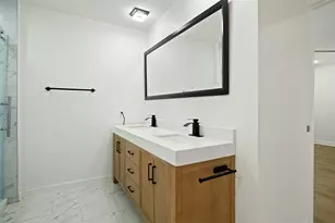 5400 Carriage Ct, Flower Mound, TX 75028 - Photo 17