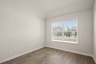 9224 Union Pacific Dr, Fort Worth, TX 76036 - Photo 11