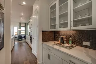 1424 Sun Gdn Wy, Justin, TX 76247 - Photo 5