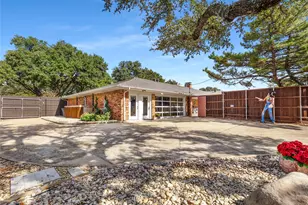 4446 Thunder Rd, Dallas, TX 75244 - Photo 37