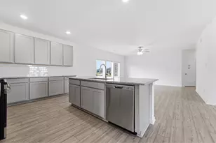 232 Triple Crown Rd, Waxahachie, TX 75165 - Photo 7