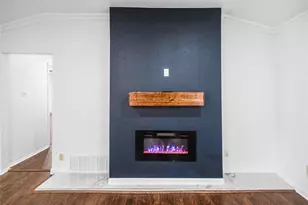 2601 High Oak Dr, Arlington, TX 76012 - Photo 11