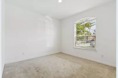 7933 Lindheimer Lane, McKinney, TX 75071 - Photo 5