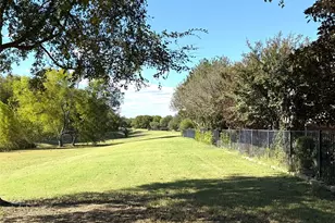 1301 Meadow Ranch Rd, McKinney, TX 75071 - Photo 35