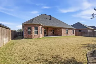 906 Chestnut Grove Dr, Cleburne, TX 76033 - Photo 25