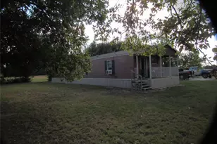 269 Co Rd 1008, Wolfe City, TX 75496 - Photo 13