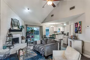 1821 Heidelberg Dr, Fort Worth, TX 76134 - Photo 5