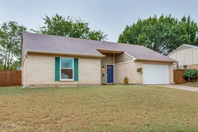 1821 Heidelberg Drive, Fort Worth, TX 76134 - Photo 3