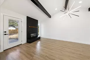 214 Santa Cruz Ct, Grand Prairie, TX 75051 - Photo 15