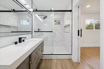 214 Santa Cruz Court, Grand Prairie, TX 75051 - Photo 31