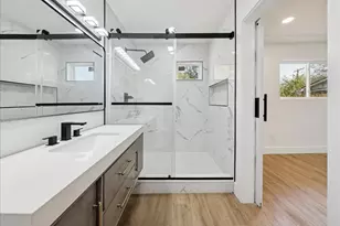 214 Santa Cruz Ct, Grand Prairie, TX 75051 - Photo 31