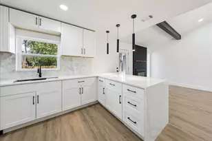 214 Santa Cruz Ct, Grand Prairie, TX 75051 - Photo 19