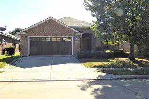 1704 Flamingo Dr, Little Elm, TX 75068 - Photo 3