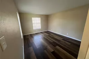 1508 Wilshire Blvd, Arlington, TX 76012 - Photo 3