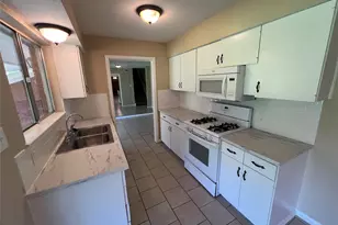 1508 Wilshire Blvd, Arlington, TX 76012 - Photo 13