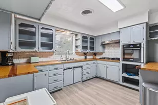 701 W Star St, Denison, TX 75020 - Photo 11