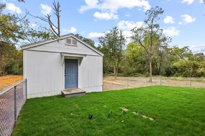 701 W Star Street, Denison, TX 75020 - Photo 29