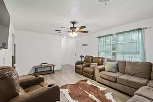 701 W Star St, Denison, TX 75020 - Photo 5