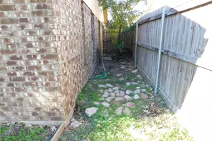 8232 Meadowbrook Dr, Watauga, TX 76148 - Photo 35