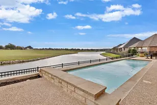 1403 Amsterdam Ct, Granbury, TX 76048 - Photo 23