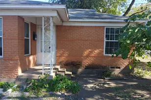 3015 Avon St, Dallas, TX 75211 - Photo 3