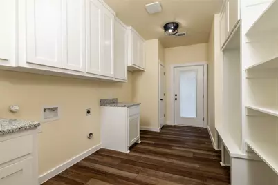 180 Cimmarron Trail, Runaway Bay, TX 76426 - Photo 23