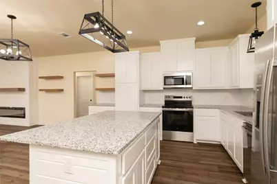 180 Cimmarron Trail, Runaway Bay, TX 76426 - Photo 9