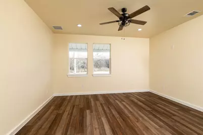 180 Cimmarron Trail, Runaway Bay, TX 76426 - Photo 13