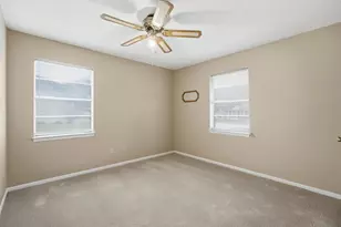 1207 Zahara St, Bowie, TX 76230 - Photo 23