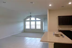 3114 Grand Bay Dr, Garland, TX 75040 - Photo 5