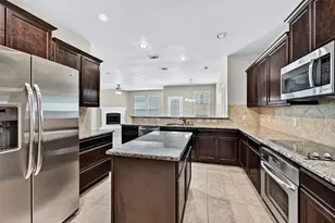 405 Roger Graves Cir, McKinney, TX 75072 - Photo 11