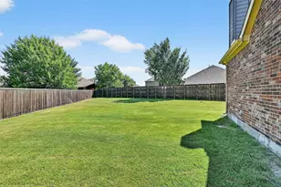 405 Roger Graves Cir, McKinney, TX 75072 - Photo 33