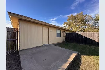 841 White Rock Street #843, Saginaw, TX 76179 - Photo 9