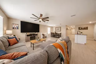 14128 Golden Brg Dr, Pilot Point, TX 76258 - Photo 5