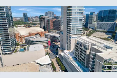 2408 Victory Park Lane #832, Dallas, TX 75219 - Photo 31